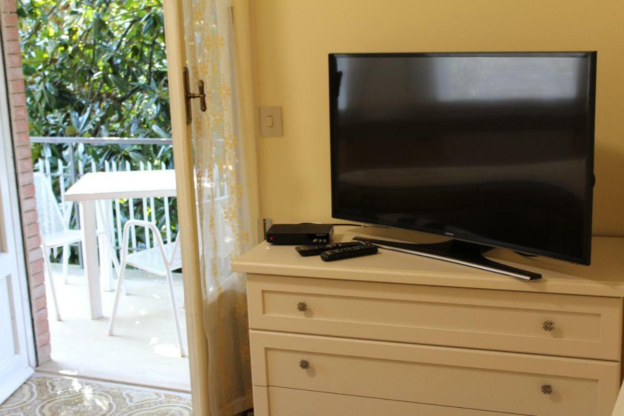 Residenzadelia Bed & Breakfast รอนชิโญเน ภายนอก รูปภาพ