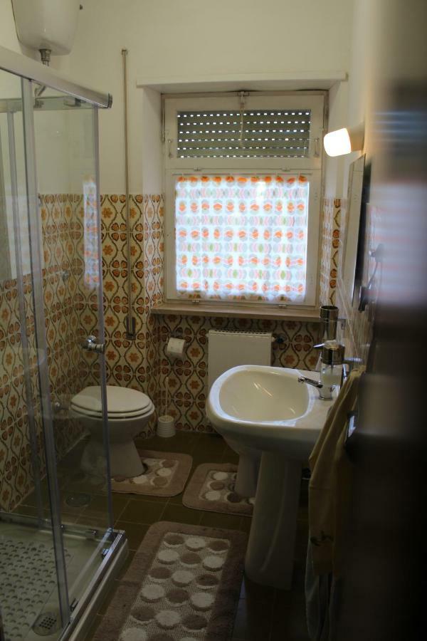 Residenzadelia Bed & Breakfast รอนชิโญเน ภายนอก รูปภาพ